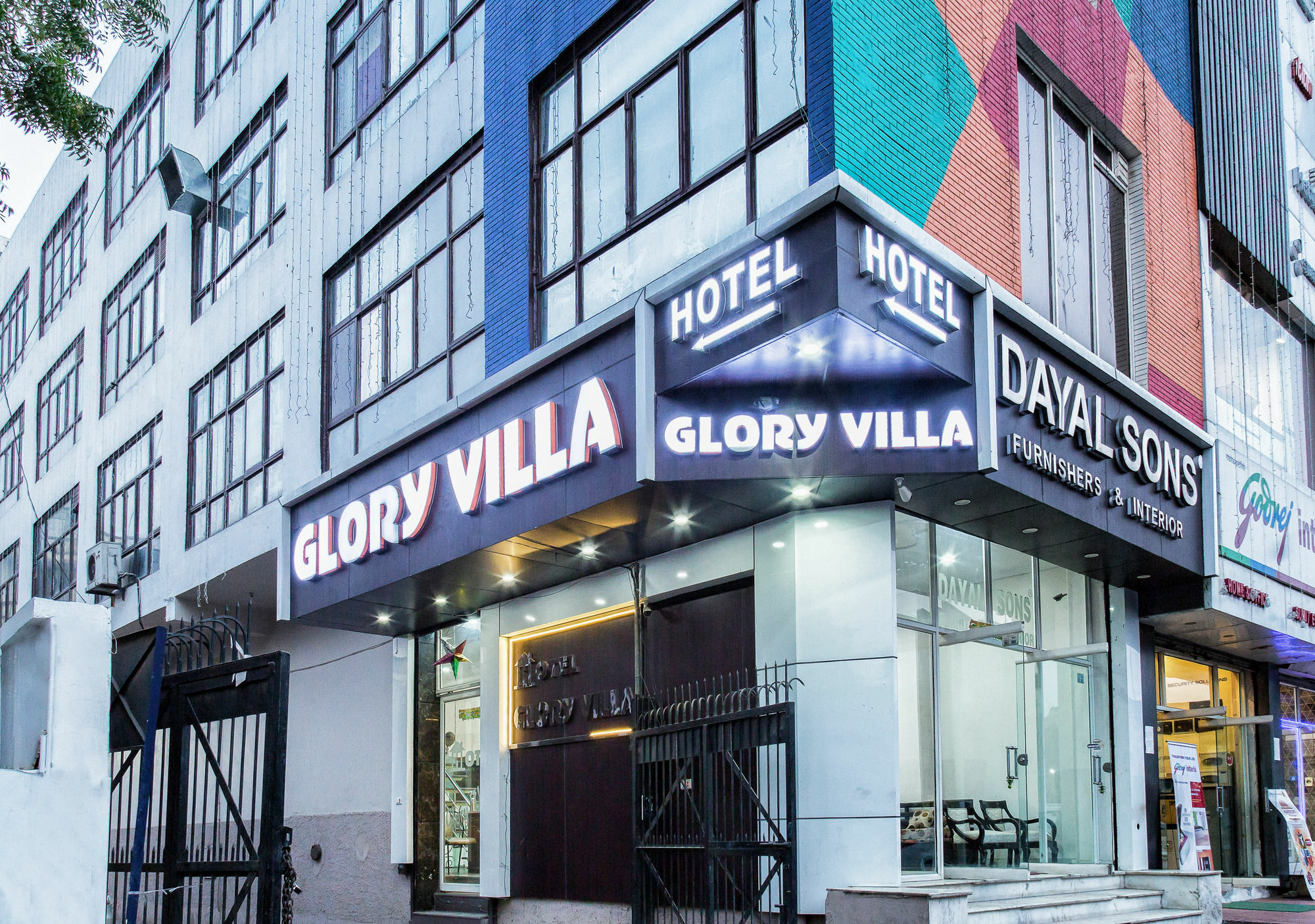 Capital O 23188 Glory Villa Nuova Delhi Esterno foto