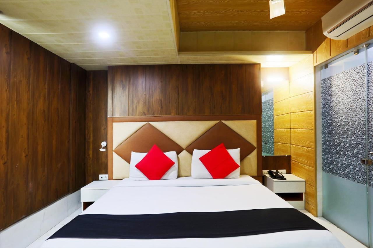 Capital O 23188 Glory Villa Nuova Delhi Esterno foto